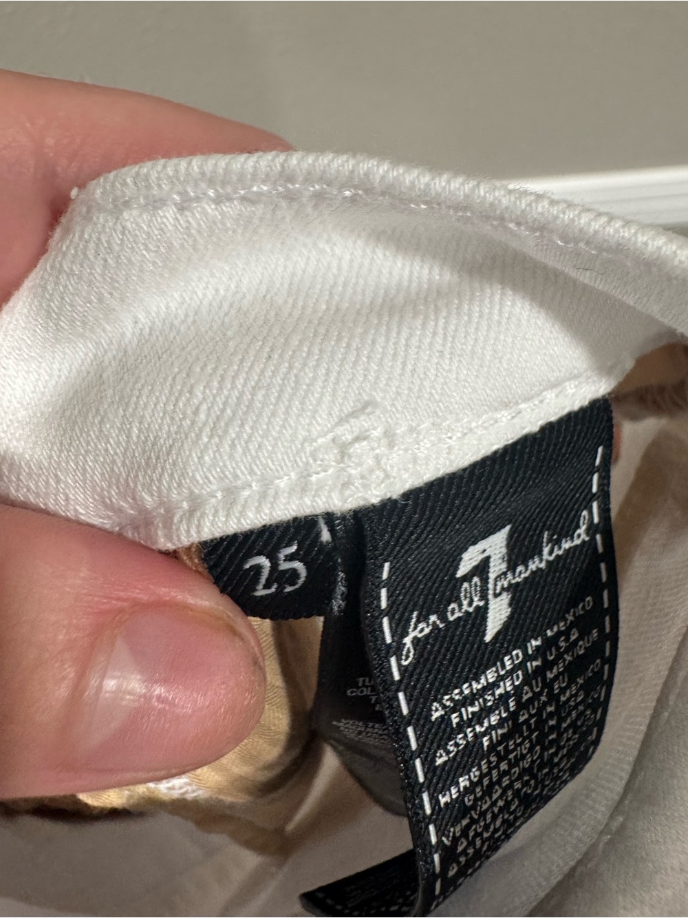 $225 Retail 7FAMK Womems White Metallic Skinny - Picture 6 of 9